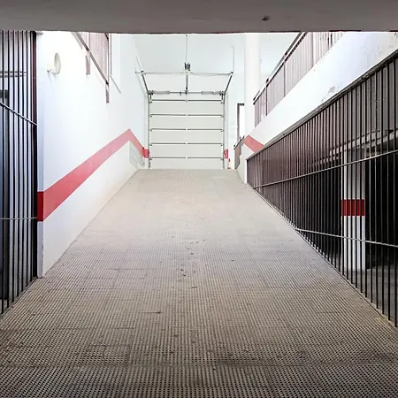 Sherryflat Flamenco - Parking